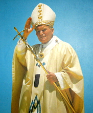 Papież Jan Paweł II. Jego historia, którą opisał w książce Dar i Tajemnica to historia budowy wrażliwego serca, w którym zaistniała tajemnica Bożej miłości.